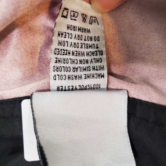 VINTAGE‎ Quik Surfing Men Swimwear 34 Red Board Shorts Outdoor Beach Surf 90s - Picture 7 of 7